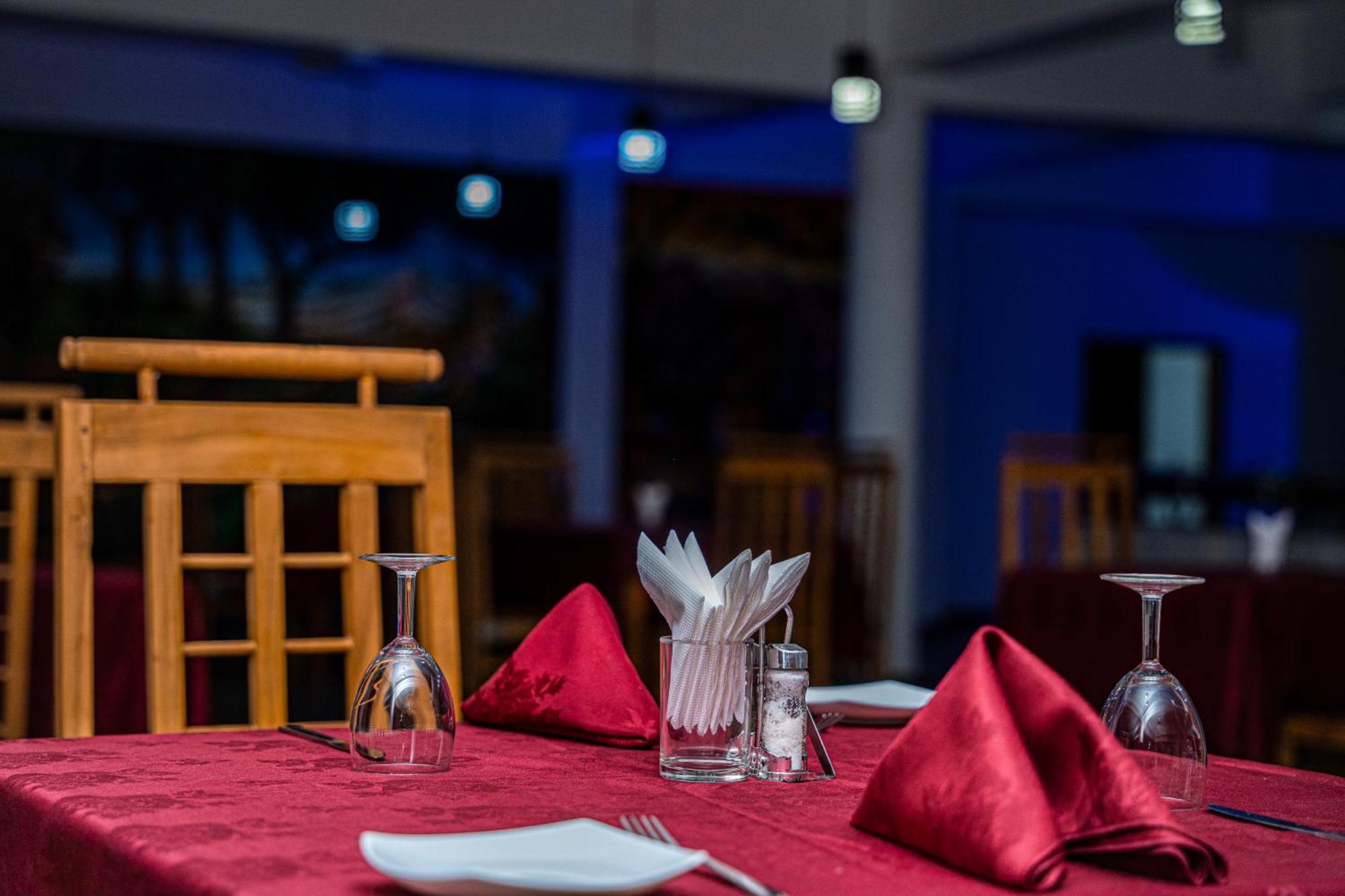 Theevanni Resort Trincomalee Ngoại thất bức ảnh