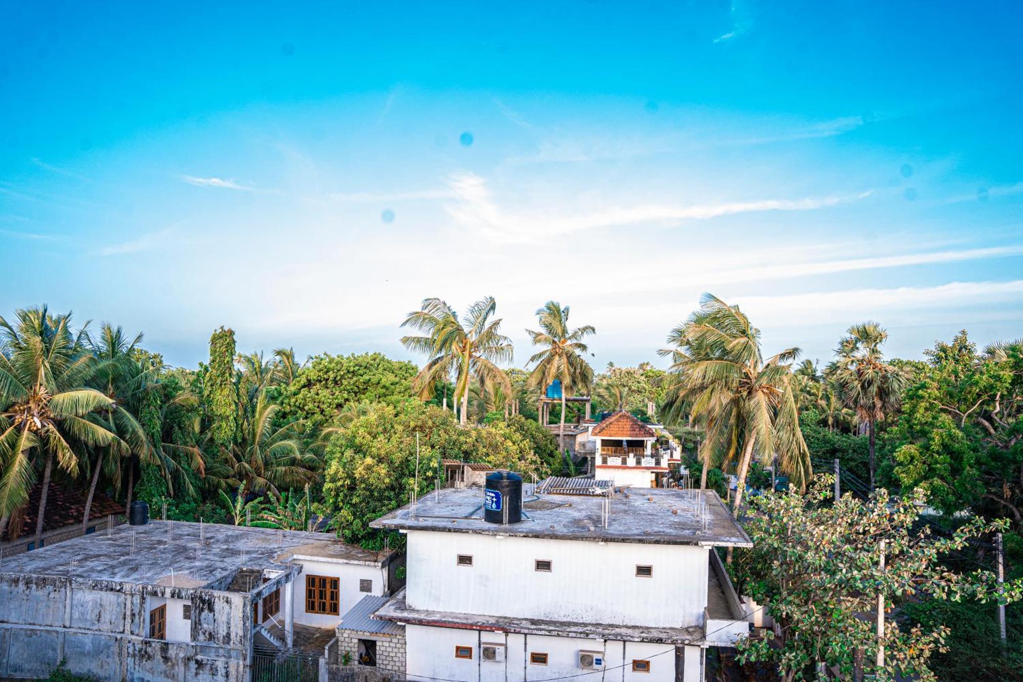 Theevanni Resort Trincomalee Ngoại thất bức ảnh