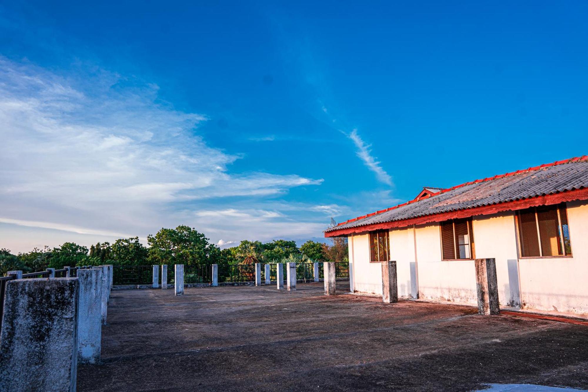 Theevanni Resort Trincomalee Ngoại thất bức ảnh