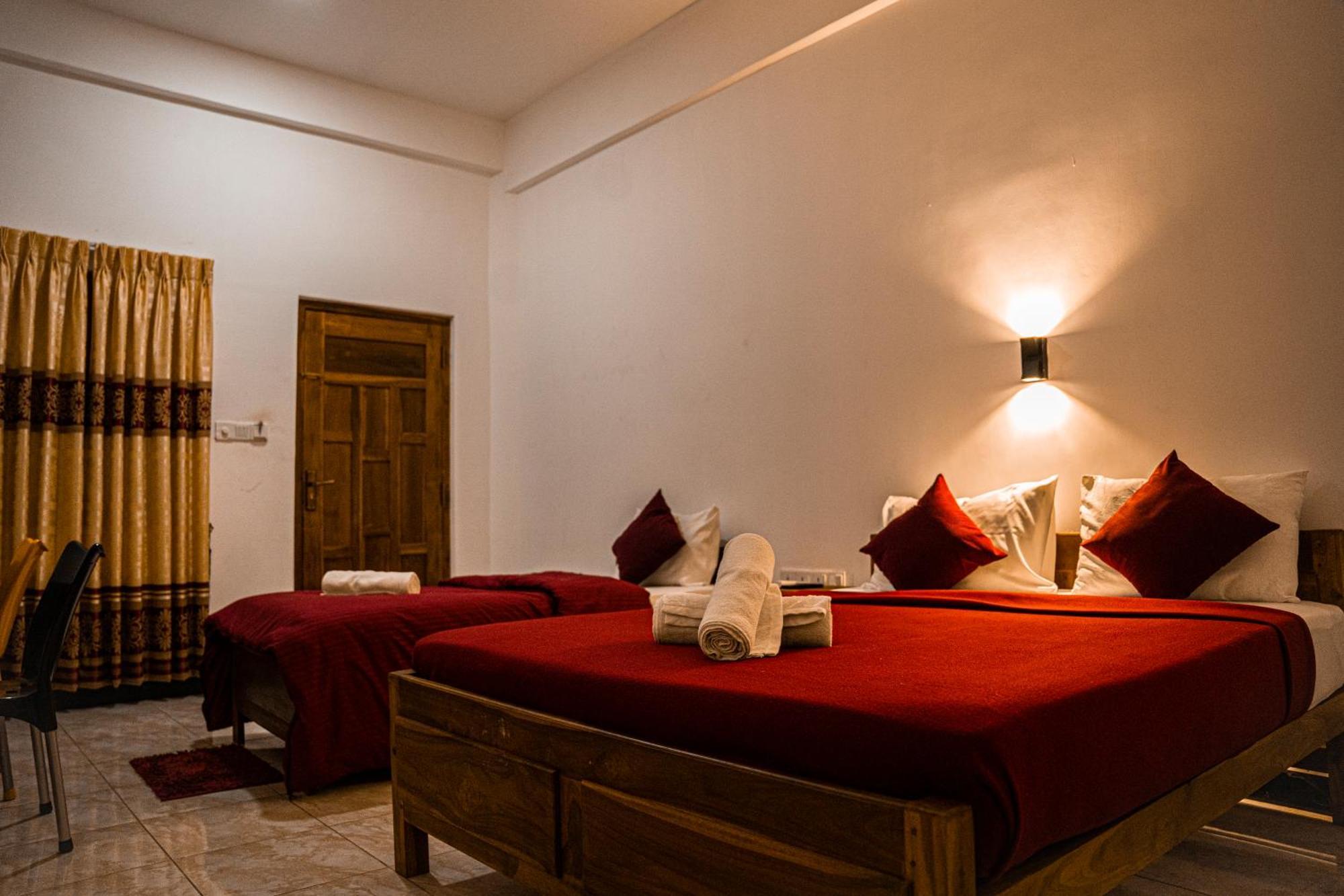 Theevanni Resort Trincomalee Ngoại thất bức ảnh