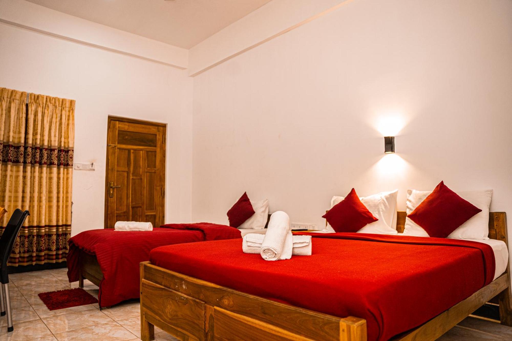 Theevanni Resort Trincomalee Ngoại thất bức ảnh